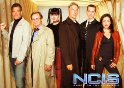 NCIS 2012 Premiere Edition Premium Pack Trading Cards Box